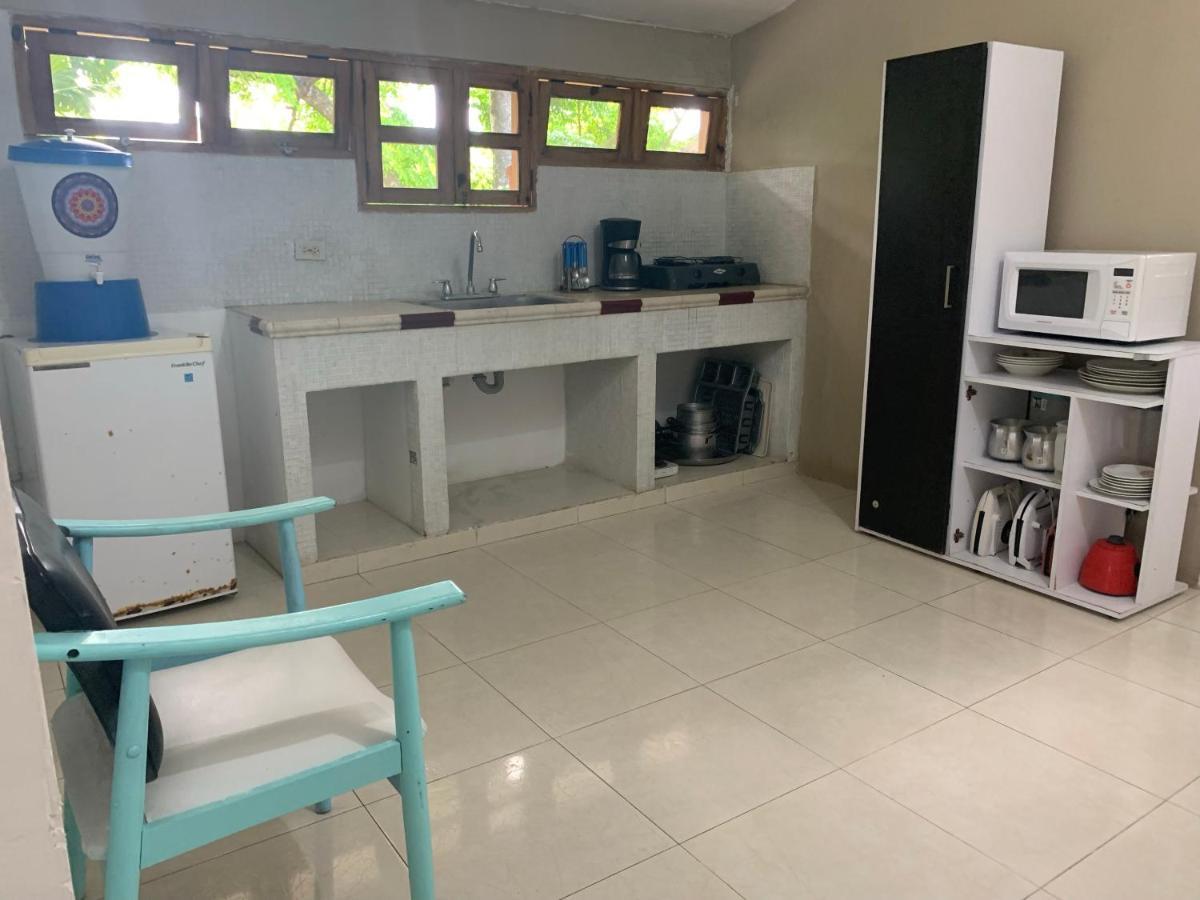 Hostal Casaluna San Andres Екстериор снимка