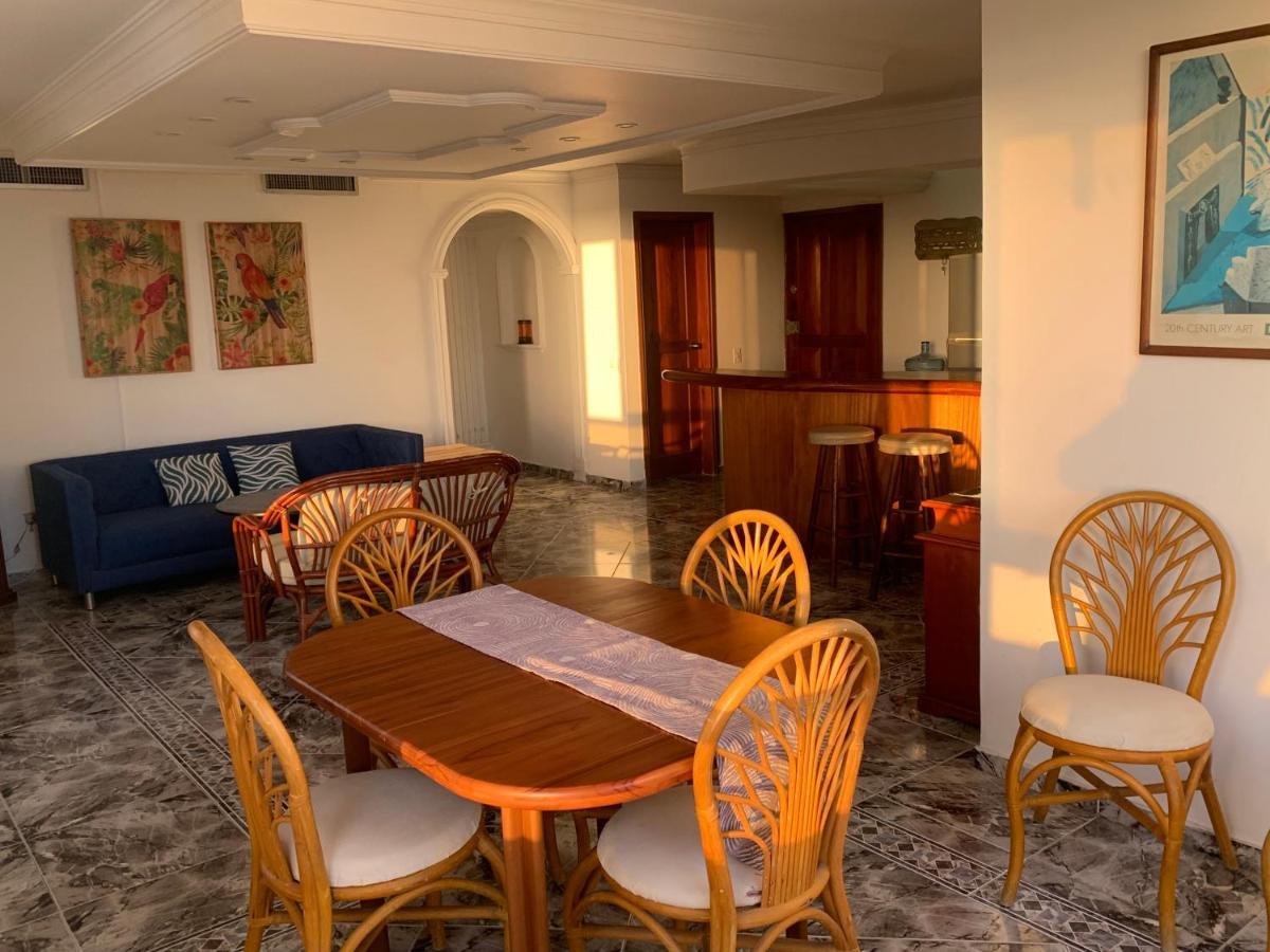 Hostal Casaluna San Andres Екстериор снимка